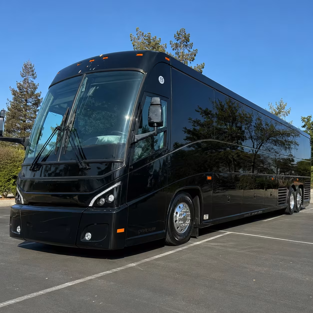 charter buses and sprinter vans for every quincy concert group
