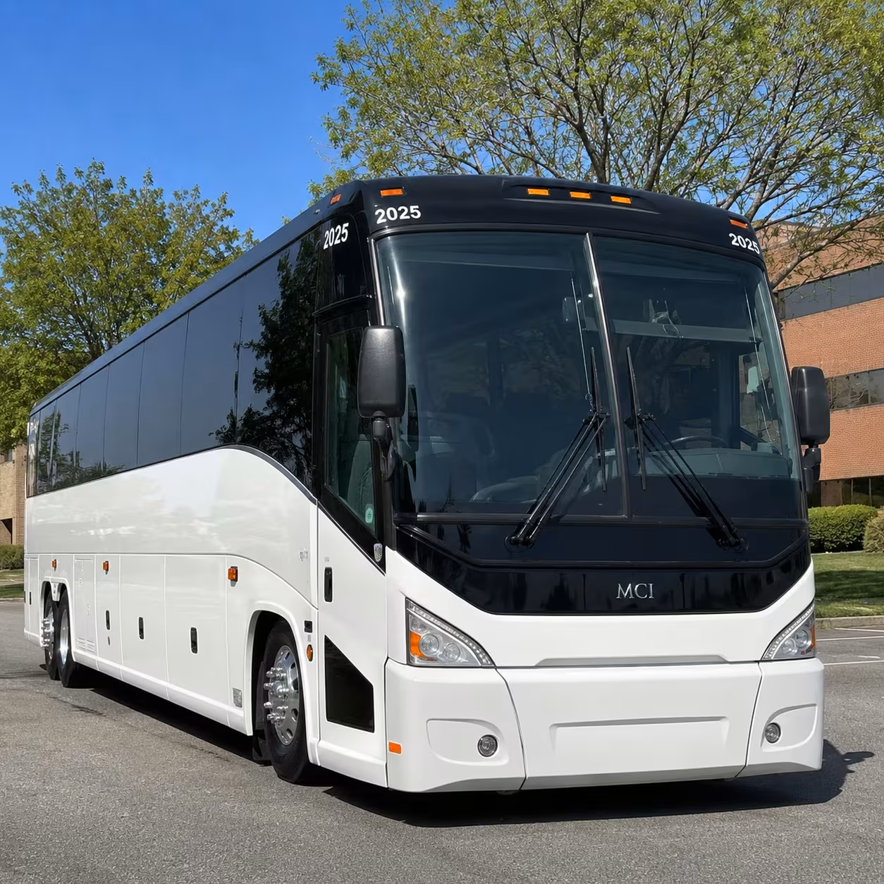 long distance charter bus rental prices in quincy
