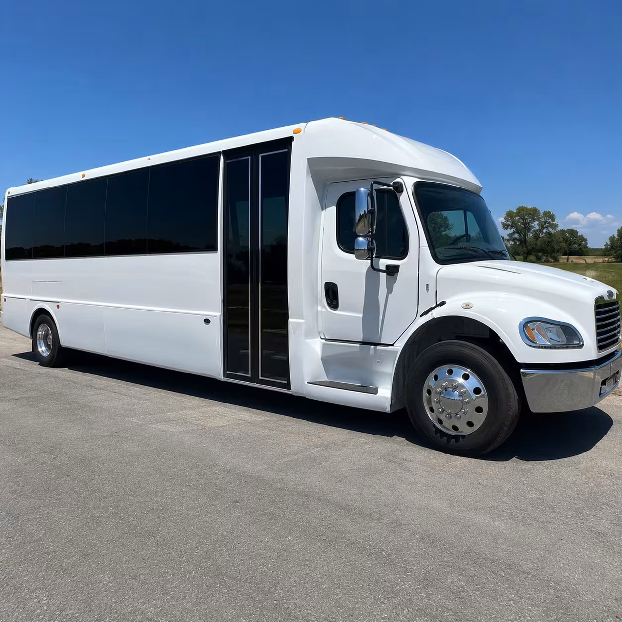 minibus rentals for quincy science and nature field trips