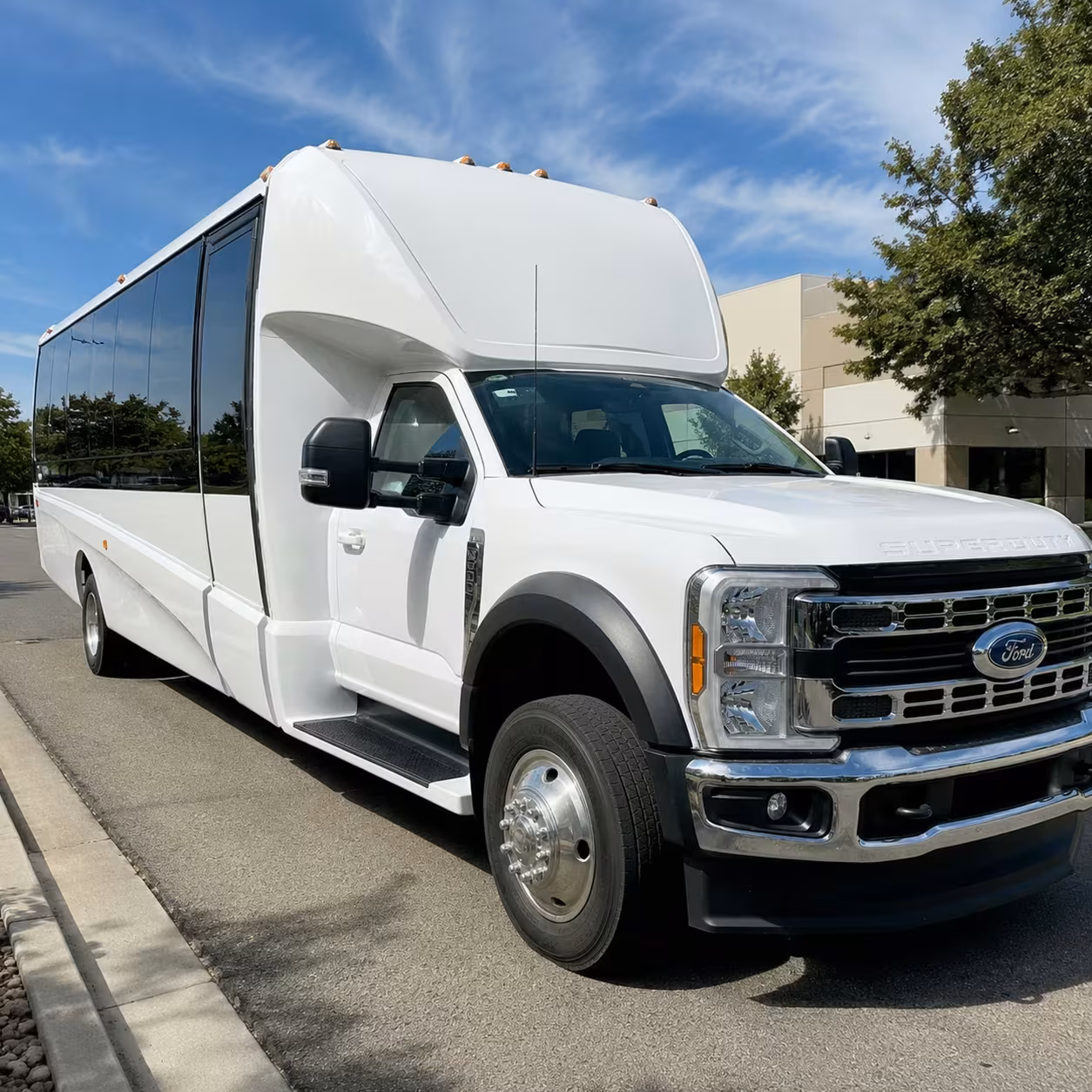 quincy 18 passenger minibus rental