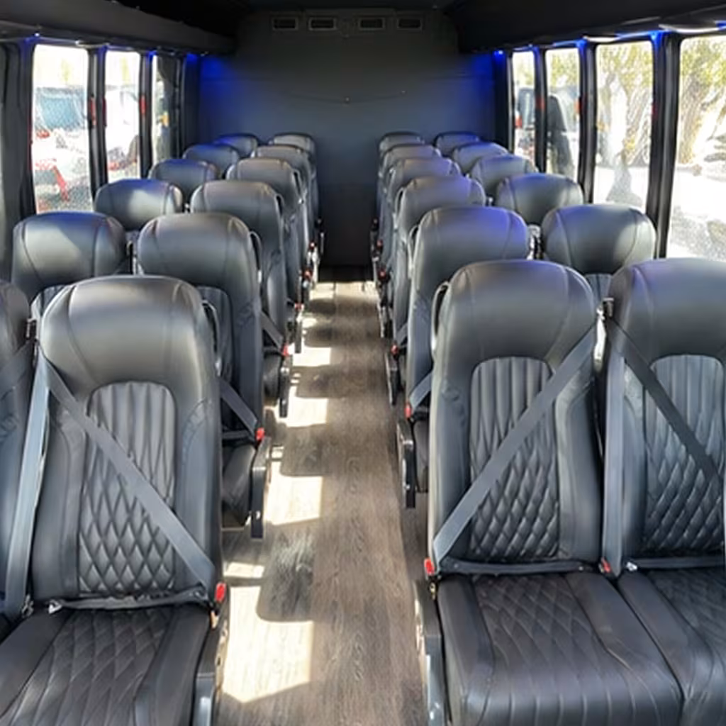 quincy 28 passenger minibus rental