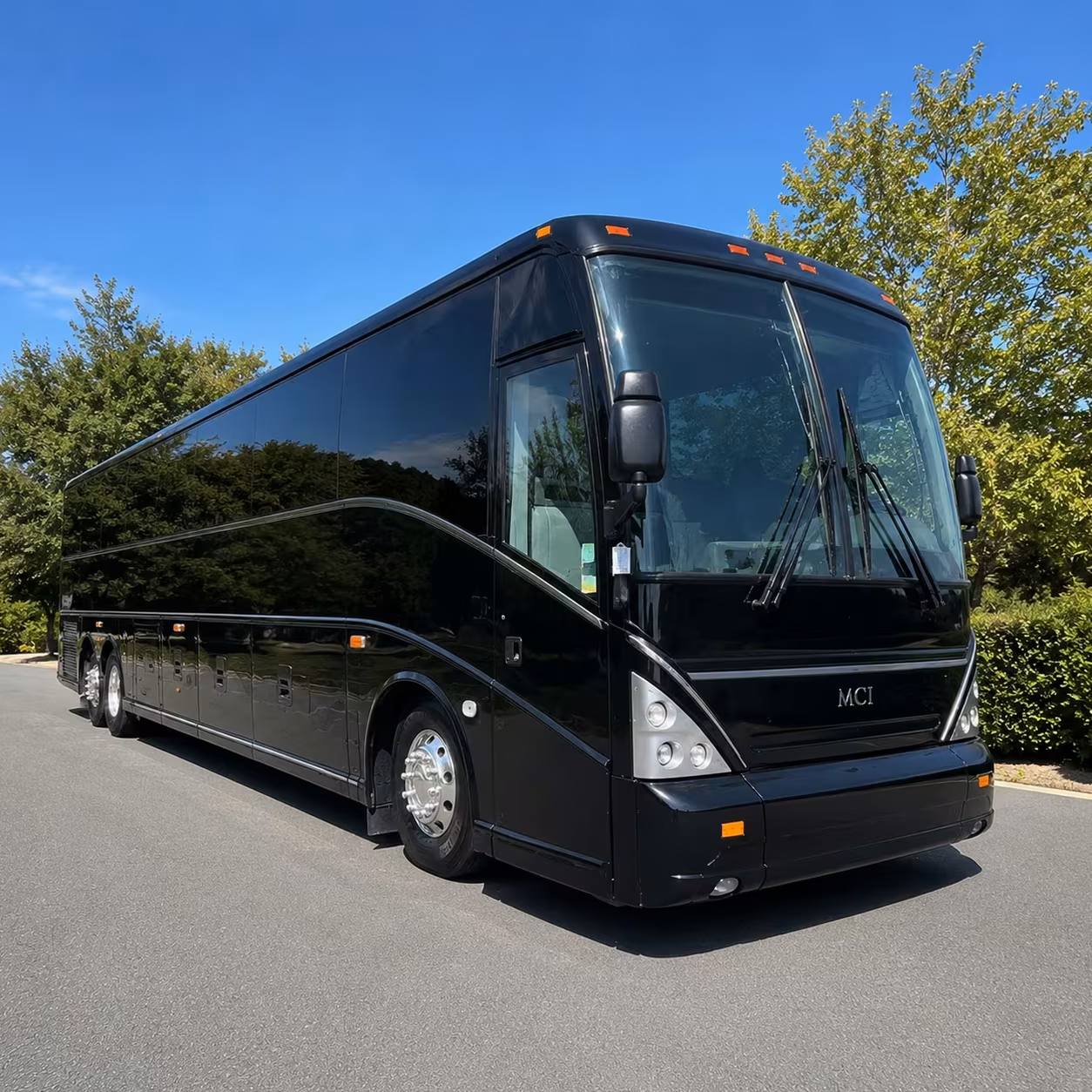 quincy wedding and special event shuttle bus rentals